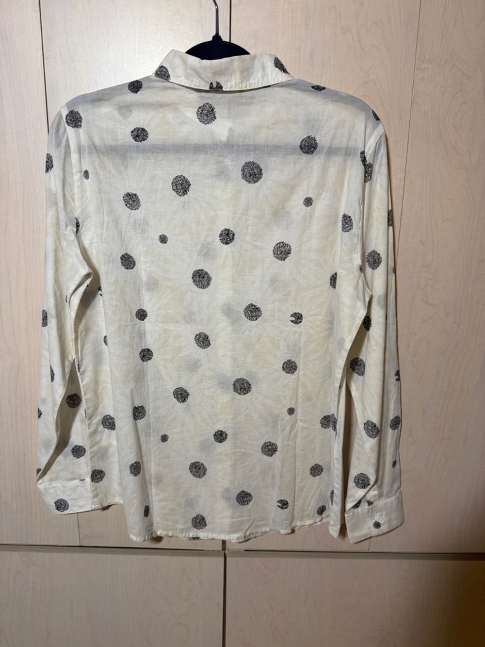United Colors Of Benetton Cream Long-Sleeve Button Shirt with Black Dot Print - Picture 4 of 7